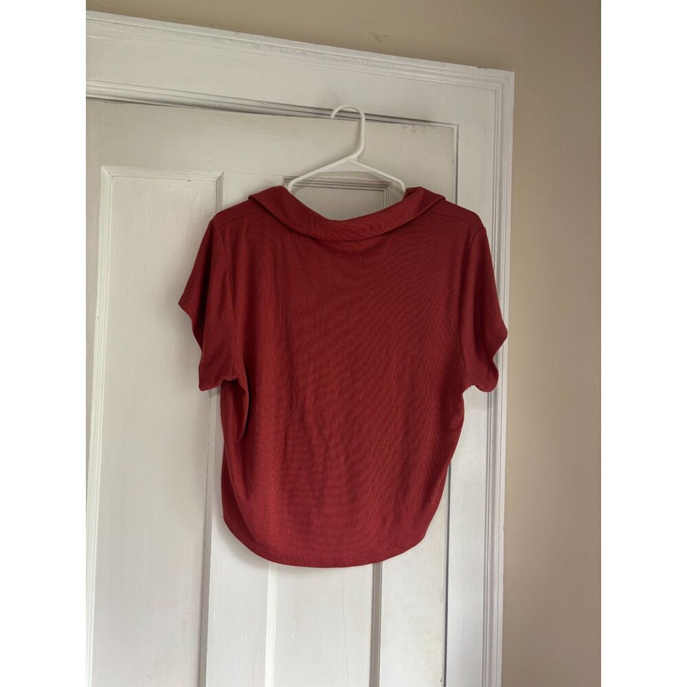 Cropped polo tee